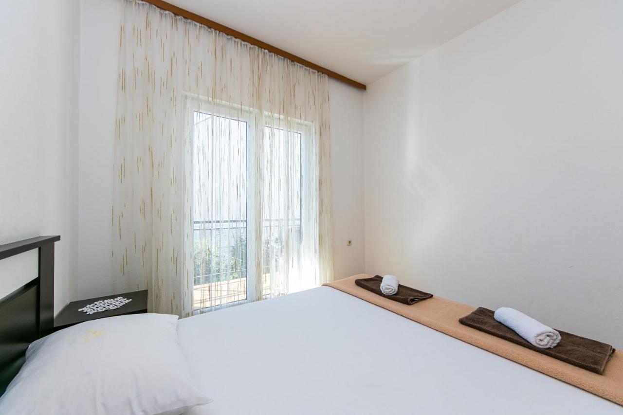 Apartments With A Parking Space Gradac, Makarska - 14708 外观 照片