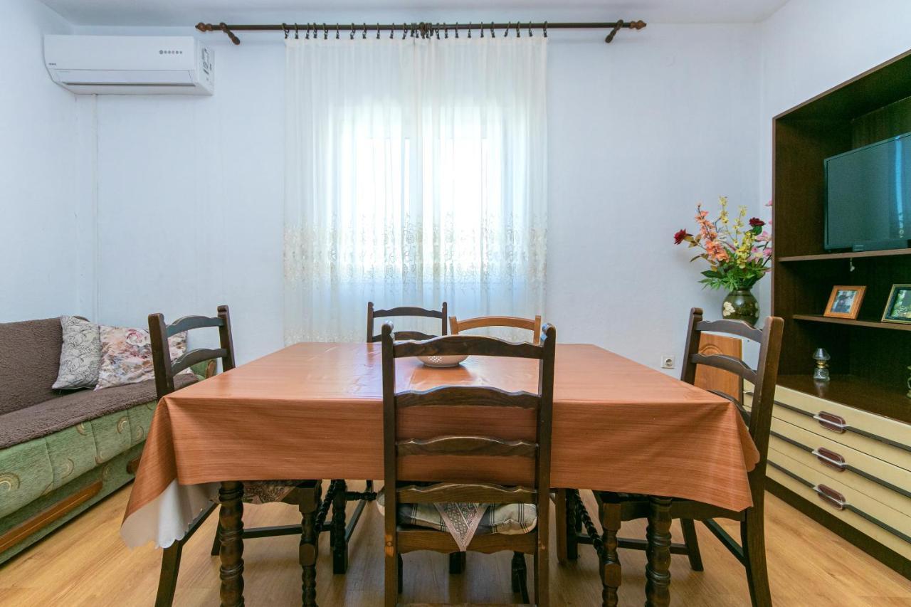 Apartments With A Parking Space Gradac, Makarska - 14708 外观 照片